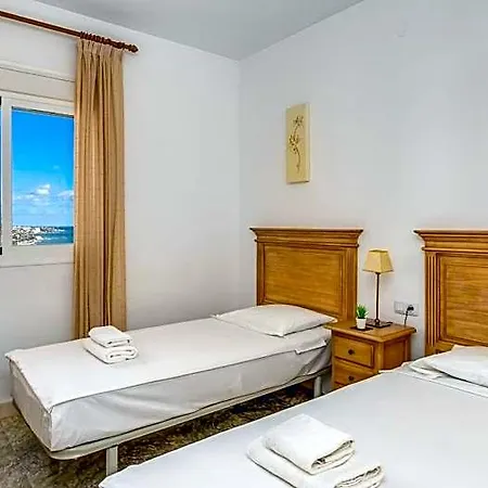 Seaview Flat With Pool Ref 188 Hotell 4*